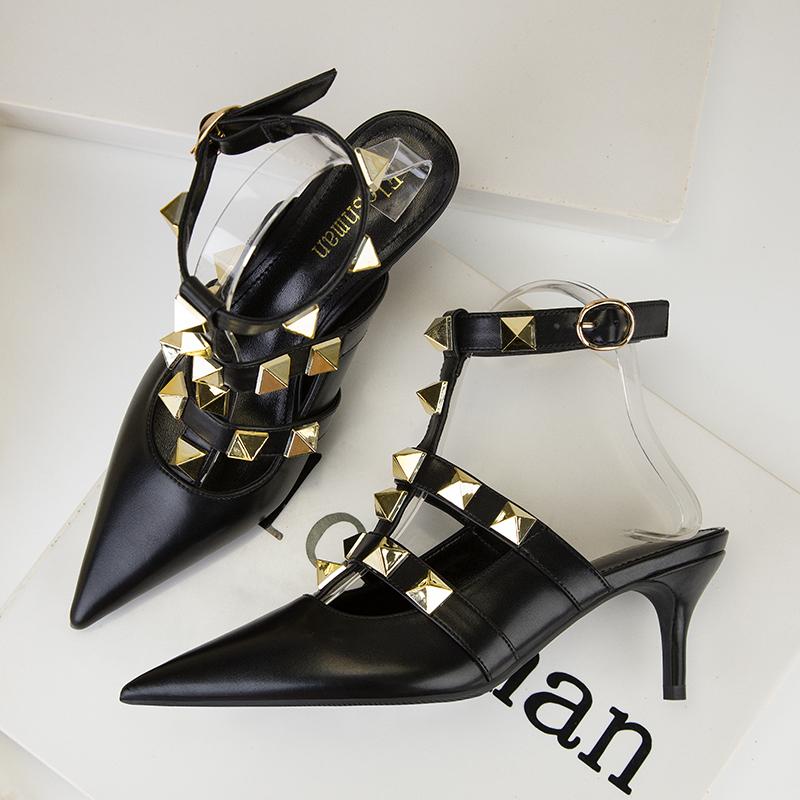 Новые женские туфли-лодочки летняя мода сексуальные заклепки острый нос свадебные туфли на высоком каблуке женские сандалии Zapatos Mujer