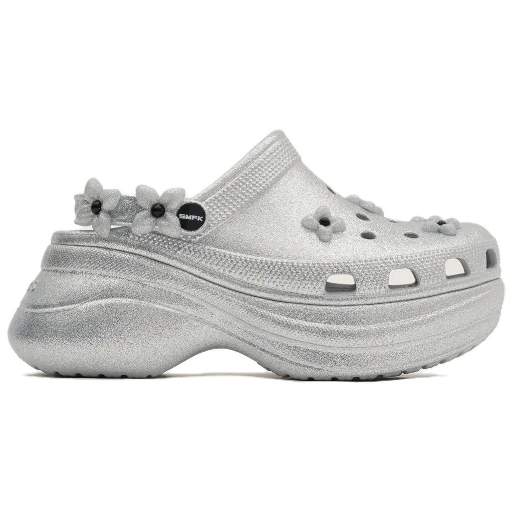 SMFK x Crocs Маленький кит Сверкающий цветок Удобные и универсальные туфли с отверстиями Женские Серебристые