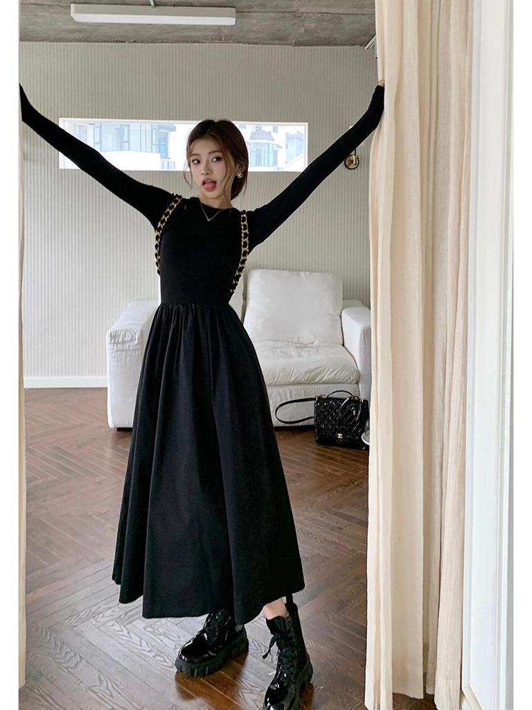 Hepburn-Style Hollow Long-Sleeve Slim Fit Dress - Autumn/Winter 2024