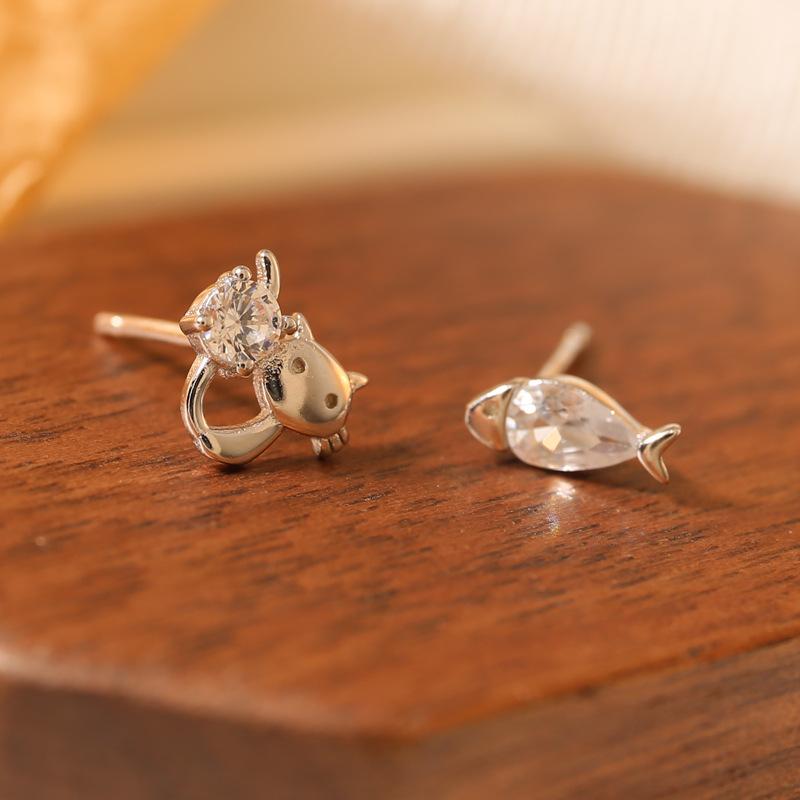 Мини-милые серьги с котятами Xiaoyu, женские модные серьги с индивидуальным нишевым дизайном