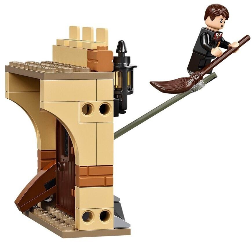 LEGO Harry Potter Constructor – Hogwarts: First Flying Lesson (76395)