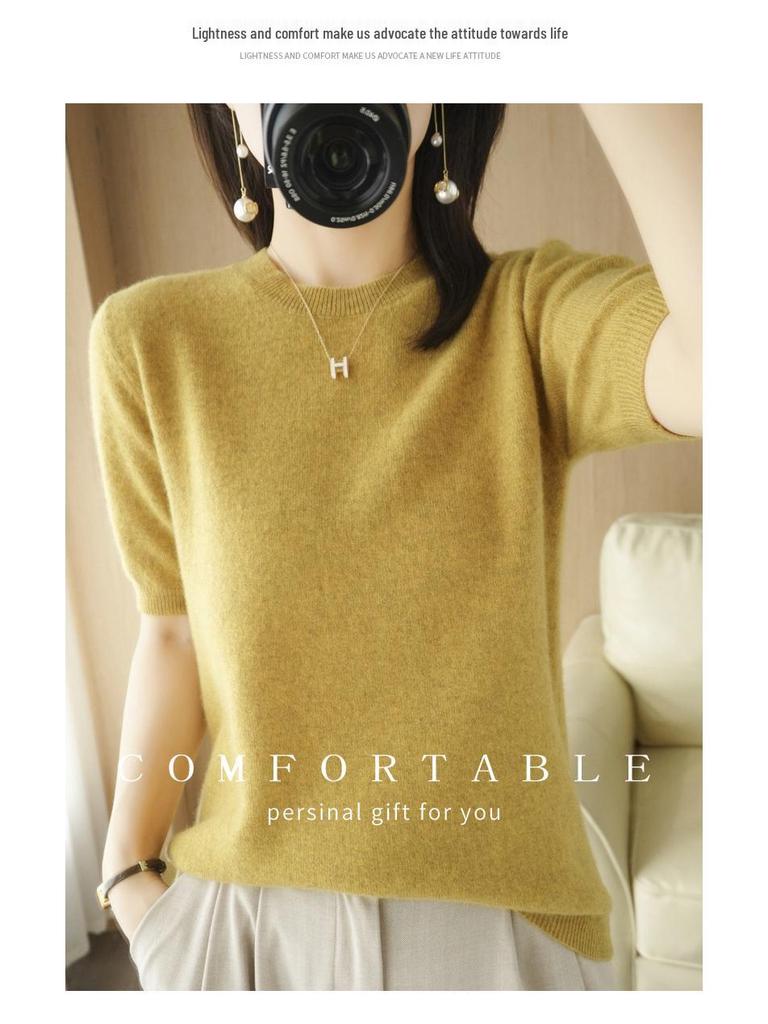 Женский свитер-топ из смесовой шерсти с полувысоким воротом, коротким рукавом и свободным кроем