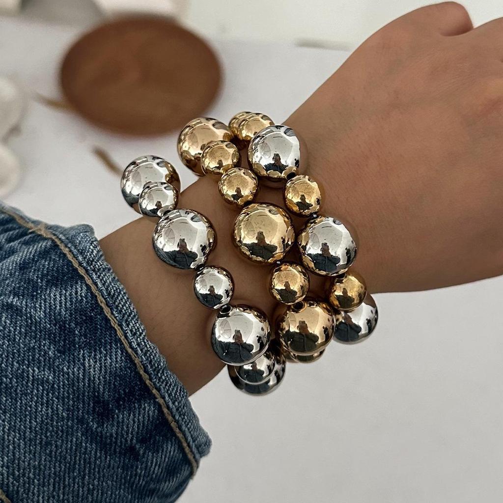 Комплект браслетов с французским жемчугом Exaggerated: Европейские и американские универсальные украшения из бисера из 3 предметов