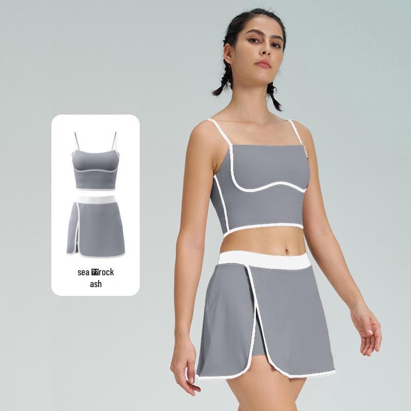 Женский стройнящий теннисный костюм контрастных цветов, быстросохнущий жилет для йоги и фитнеса со юбкой, с чашечками, комплект из двух предметов спортивной одежды.