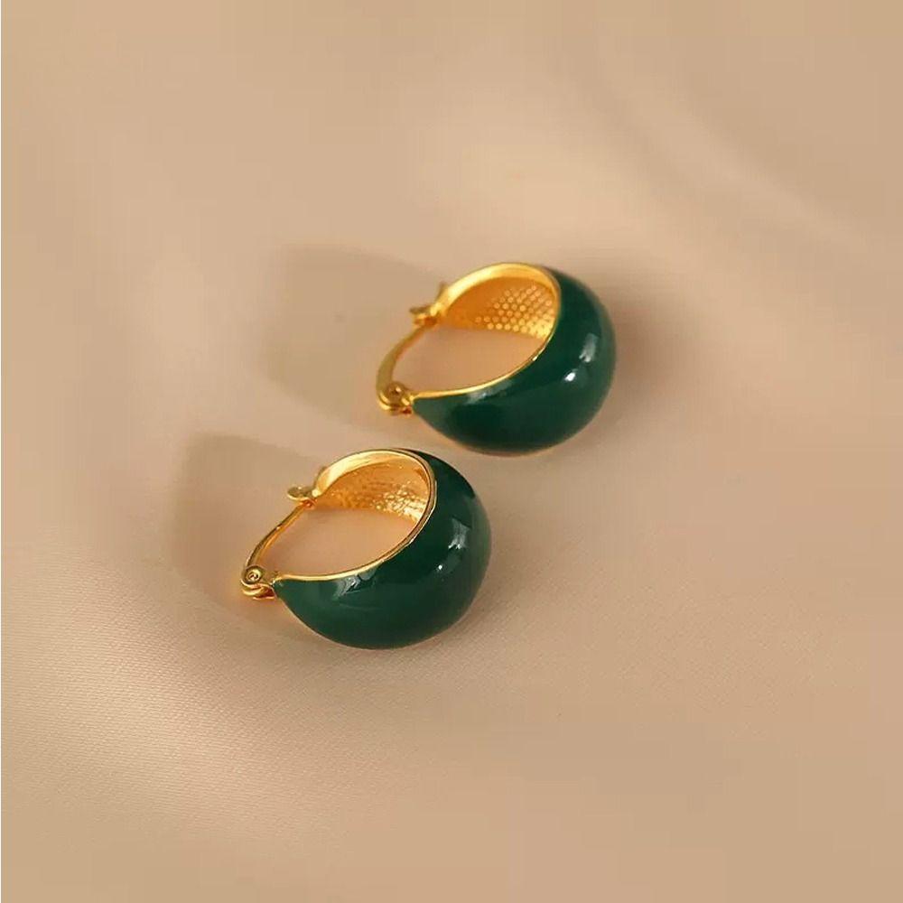 U Shape Fashion Jewelry Korean Style Earrings Girl Stud Earrings Women Round Earrings Ear Buckle