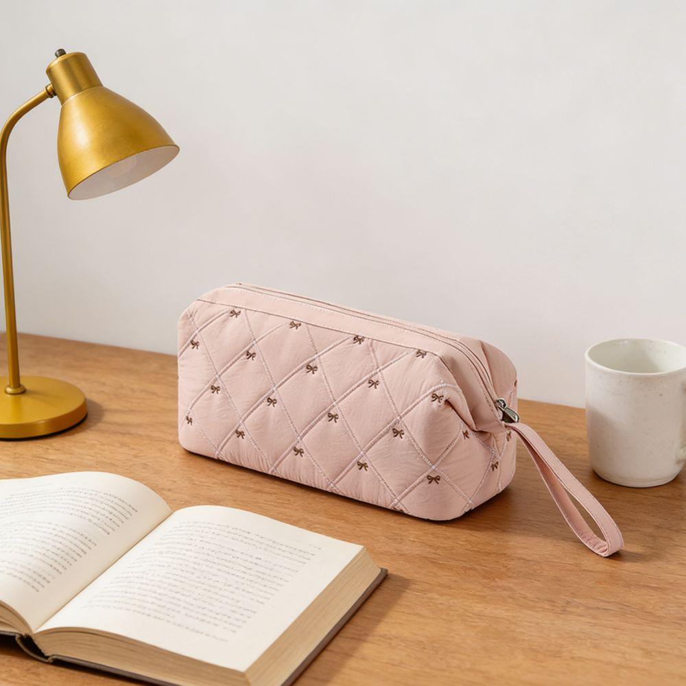 Dustproof Travel Storage Bag Bowknot Travel Wash Handbag Make Up Bag Beauty Tools Storage