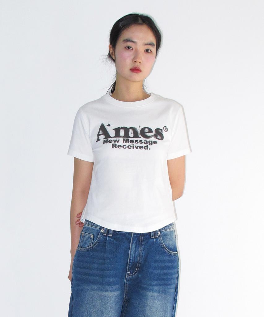 AMES-WORLDWIDE Белая укороченная футболка с круглым подолом