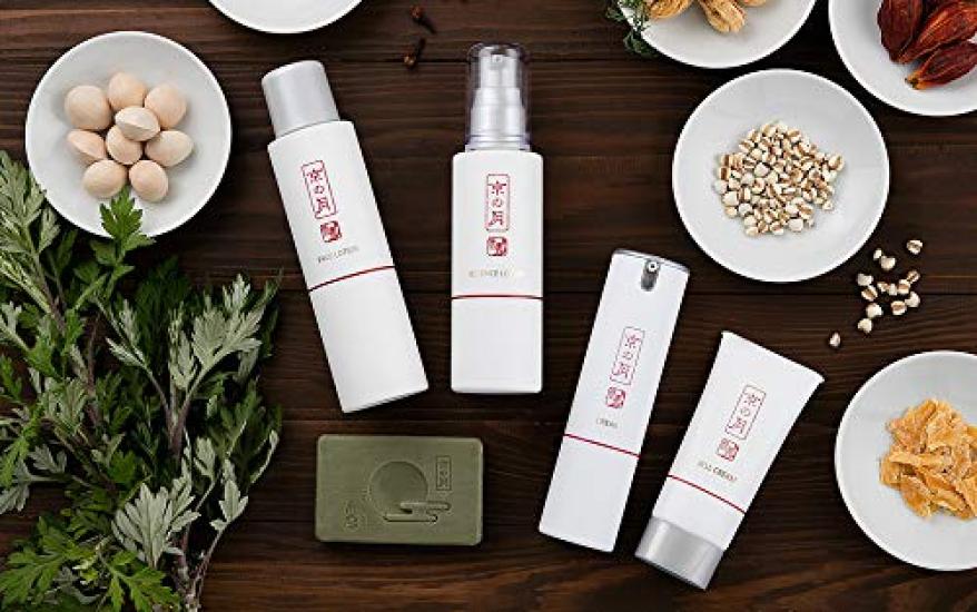 Гель-крем Kyo no Tsuki Basic Cosmetics Содержит фуллерен Сделано в Японии 35 г Без добавок