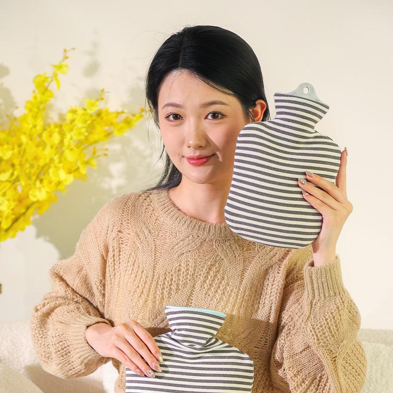 Large Striped Hot Water Bottle - Bed Warmer, Shoulder & Neck Hot Compress, Explosion-Proof, Hand Warmer, Thickened, Water-Filled, Long-Lasting Warmth