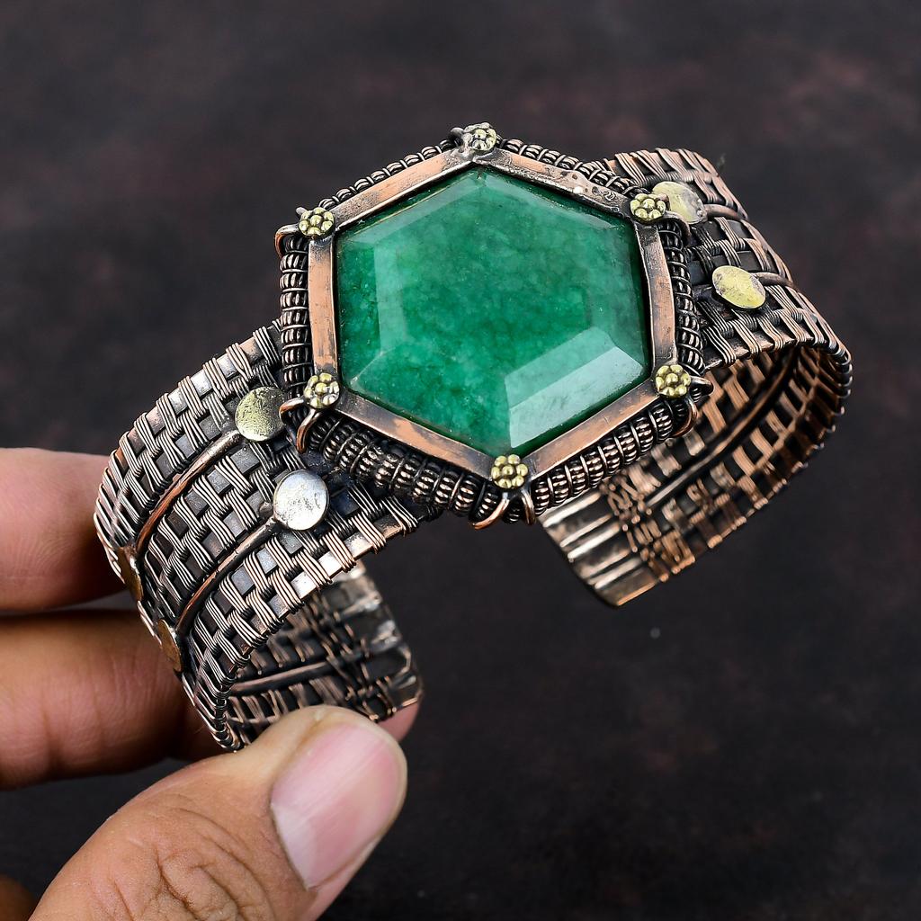 Браслет-манжета с граненым замбийским изумрудом, медная проволока, браслет-манжета, регулируемый браслет, браслет ручной работы, браслет из драгоценных камней, медная проволока, ювелирное изделие, подарок для нее
