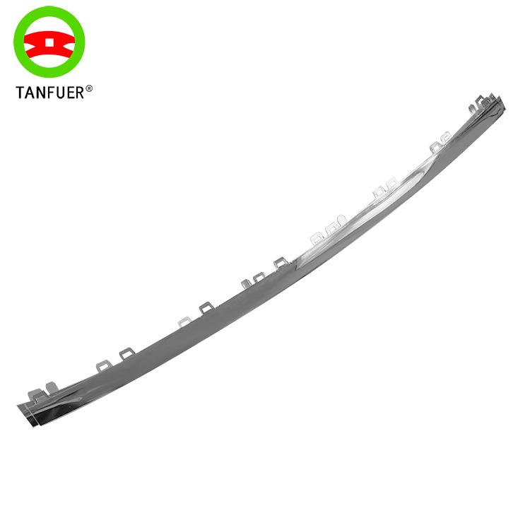 В наличии Накладка бампера Mercedes-Benz W222, номер детали 2228857600