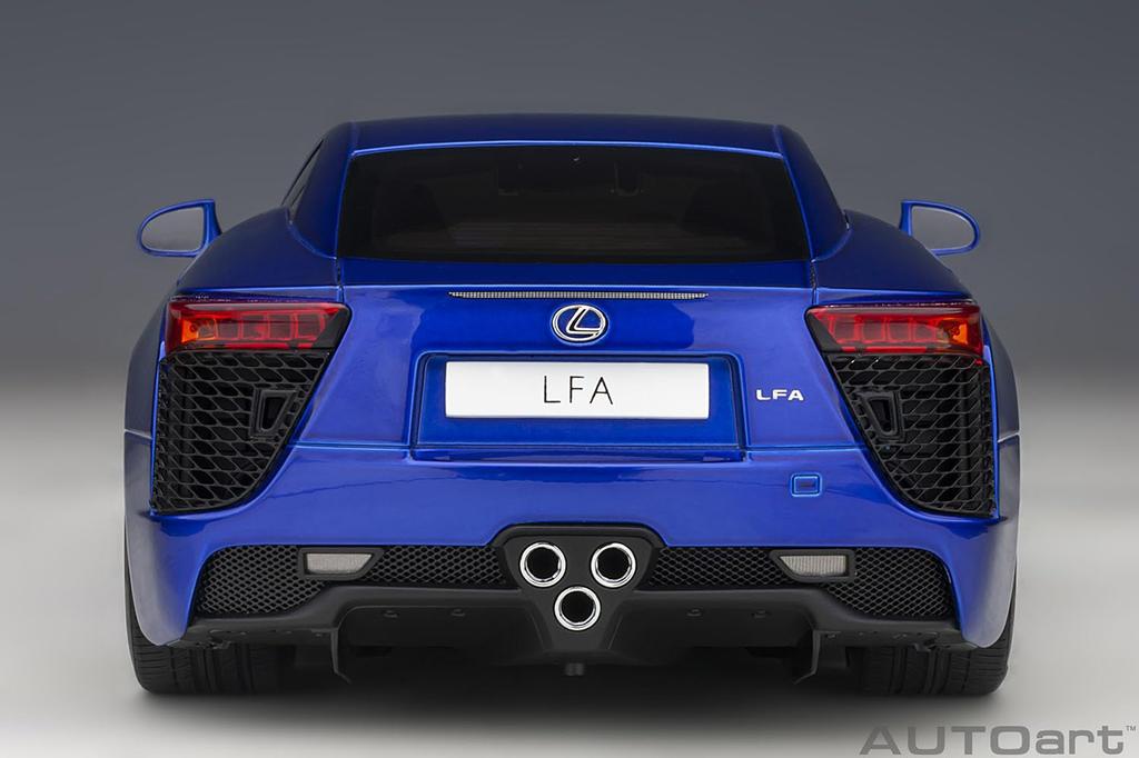 AUTOart Lexus LFA Готовая модель 1/18 (Жемчужно-синий)