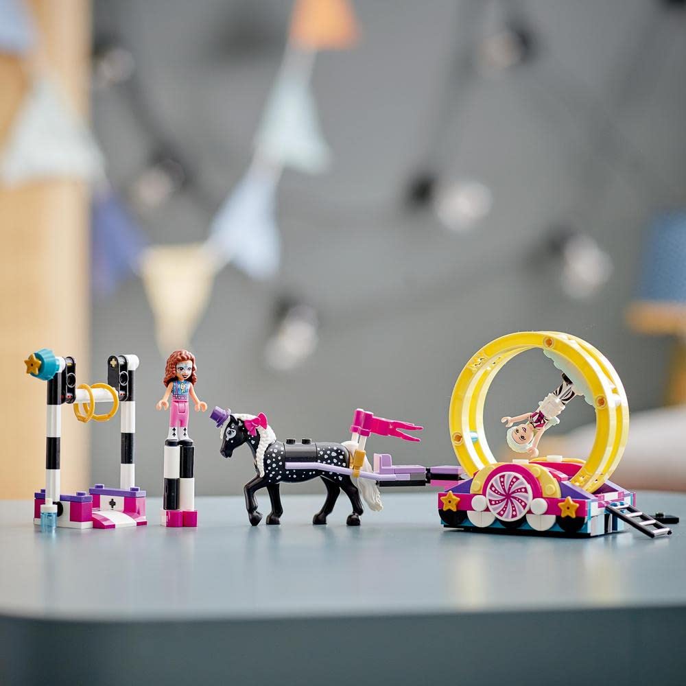 LEGO Friends Магические захватывающие акробаты 41686