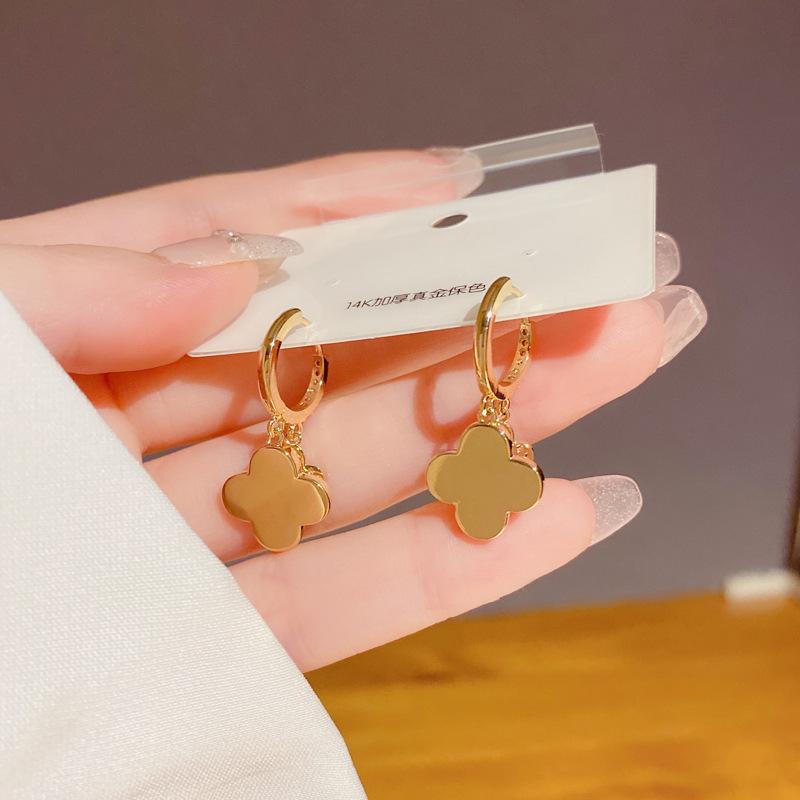 Micro-inlaid Zircon Four-leaf Flower Earrings Personality Versatile Design Sense Atmospheric Earrings Women High-quality Earrings