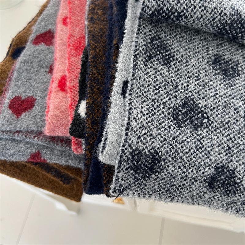 Korean Style Heart Knit Scarf for Girls Winter Warm Forest Neck Warmer Aesthetic Acrylic Wool Blend Fashion Cold Weather Scarf