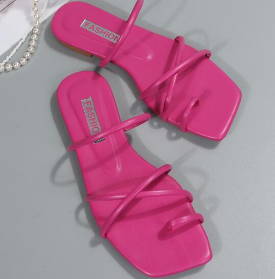 Summer Sandals Women Outside Wear New Women's Flat Slippers Flat Flip-flops Simple Flip-flops P712