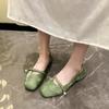 Модная корейская обувь Slip-on повседневные женские кроссовки платье балетки женские жемчужные украшения неглубокий носок низкий каблук квадратный носок 2024 Slip-on