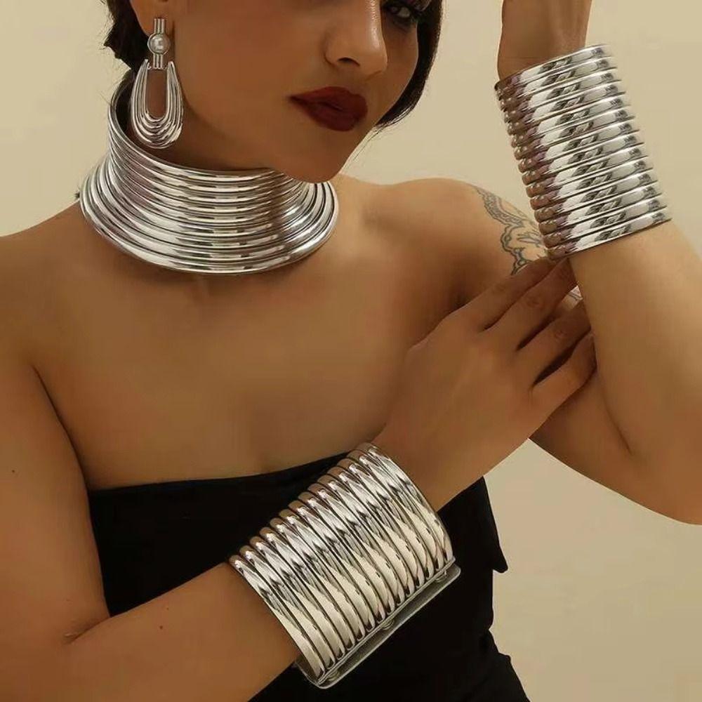 3 PCS Large African Collar Bracelet Set Vintage Statement Choker Necklace Ladies Personality