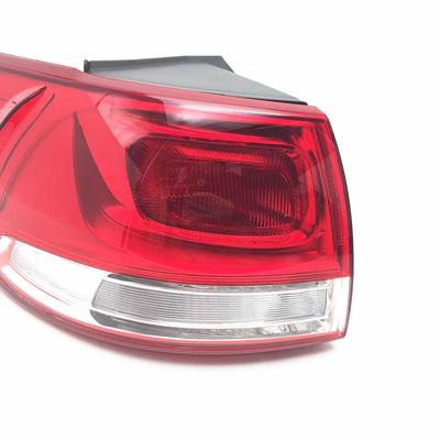 Совместим со светодиодным задним фонарем и стоп-сигналом Sorento 15-16