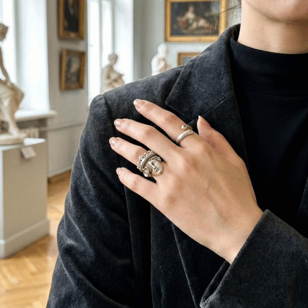 Elegant Masquerade Mask Ring Minimalist Stacked Ring Unique Venus Crown Ring Special Occasion