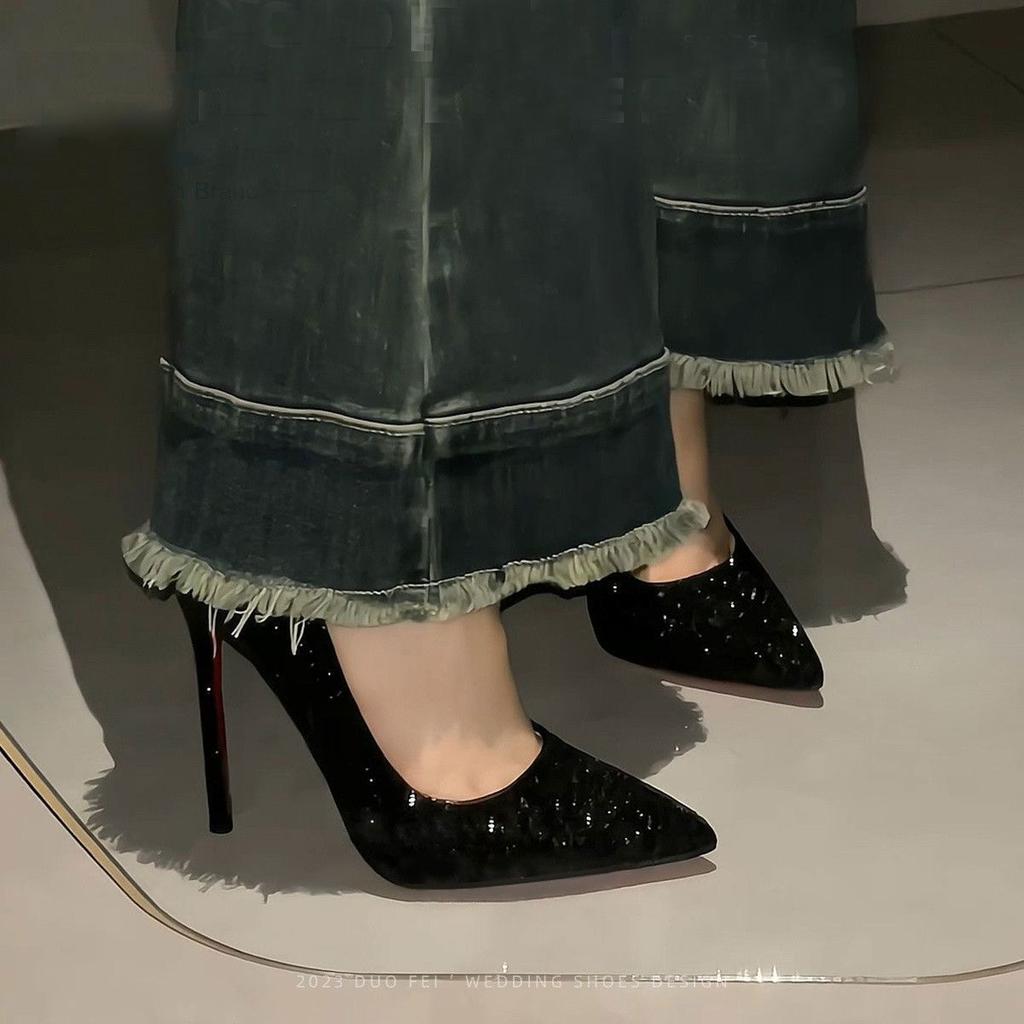 Новые черные туфли на высоком каблуке с красной подошвой 2024 года, новые туфли в стиле королевской сестры на тонком каблуке, которые не устают стоять долгое время,