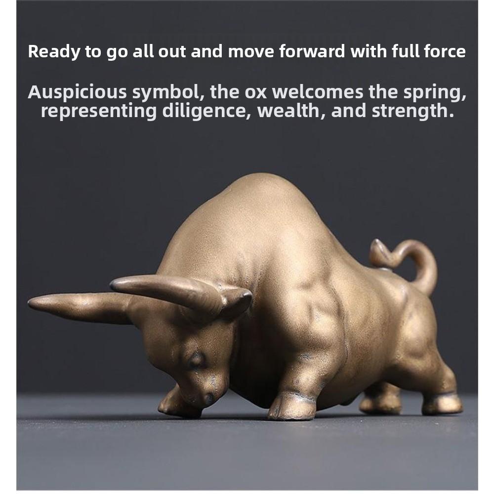 Tea Pet Year of The Ox Mascot Creative Ceramic Ornament Boutique Can Raise Red Bullish Ornament Tea Ceremony Ornament
