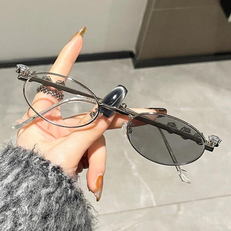 New Photochromic Diamond Inlaid Oval Myopia Glasses Trend High-end Small Frame Eyeglasses Anti Blue Light Near Sight Glasses