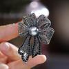 Vintage Faux Pearl Bow Brooch Sweater Cardigan Coat Business Suit Bowknot Lapel Pin Women Fashion Jewelry Clothing Accessories