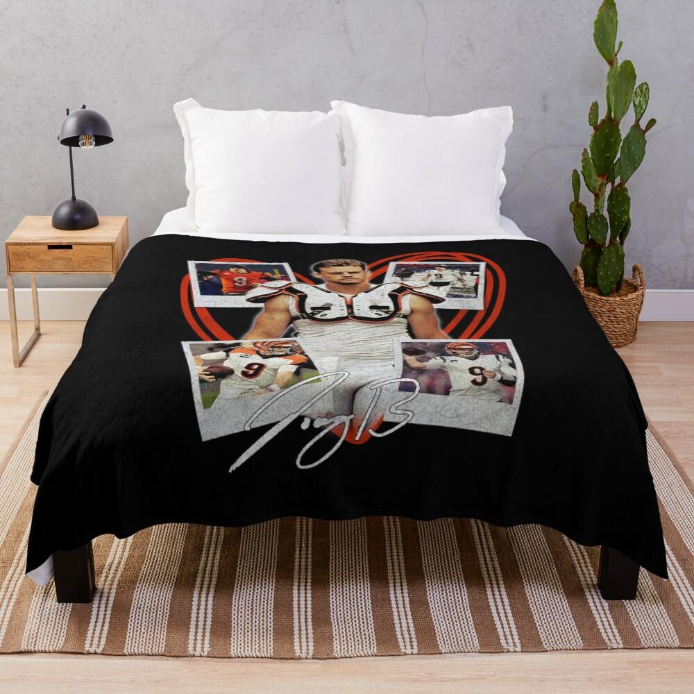 Cute Joe Burrow Vintage Heart Throw Blanket