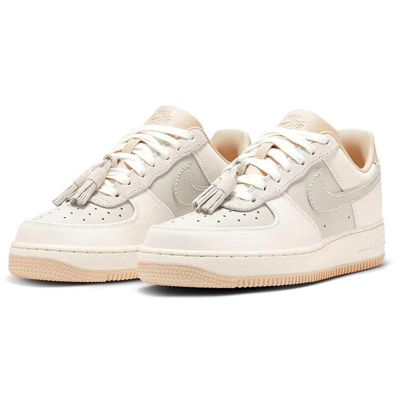 NIKE Women's Skateboarding Shoes, Air Force 1 Sneakers