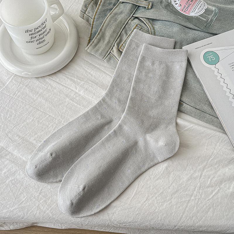 Female Autumn Simple Wave Dot Stars Boneless Tube Stack Socks