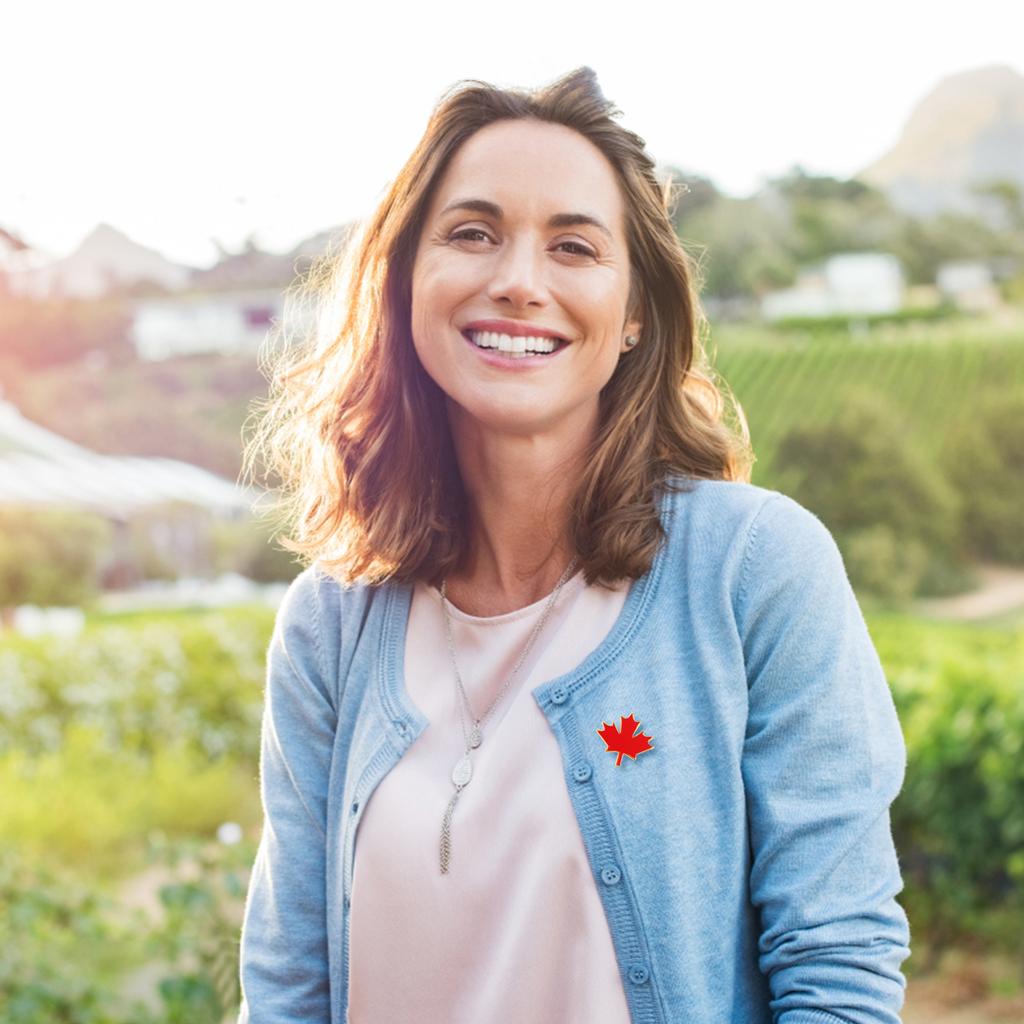 30 Pcs Waving Canada Flag Lapel Pin Red Maple Leaf Brooch Canada Day Decorations