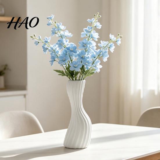 Black or White Floral Container Minimalist Twisted Vase, Modern Ribbed Flower Decorative Container, Creative Vase Arrangement Holder Table Centerpiece