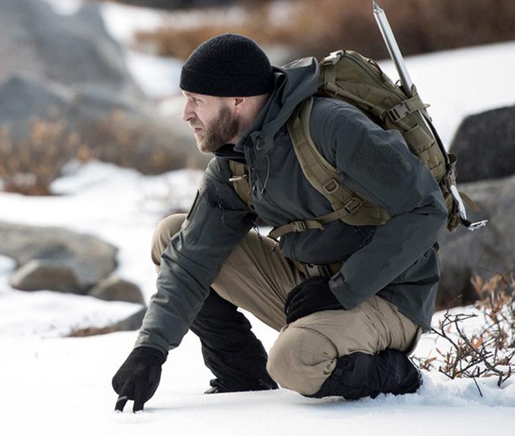 Мужской зимний комплект из флисовой куртки и брюк из софтшелла для рыбалки, катания на лыжах и альпинизма.
