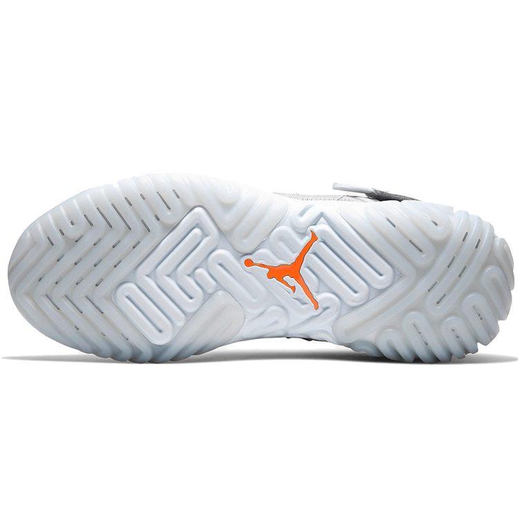 Jordan Proto React Вольфрамово-серый Total Orange BV1654-008