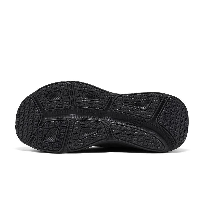 Skechers Мужские легкие кроссовки для бега с амортизацией Мужская кроссовка Черный 220614-BBK