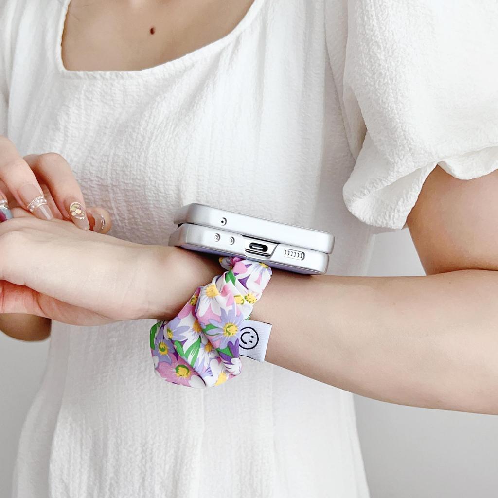 Samsung Z Flip 7 Перламутровая кожаная текстура Чехол-браслет