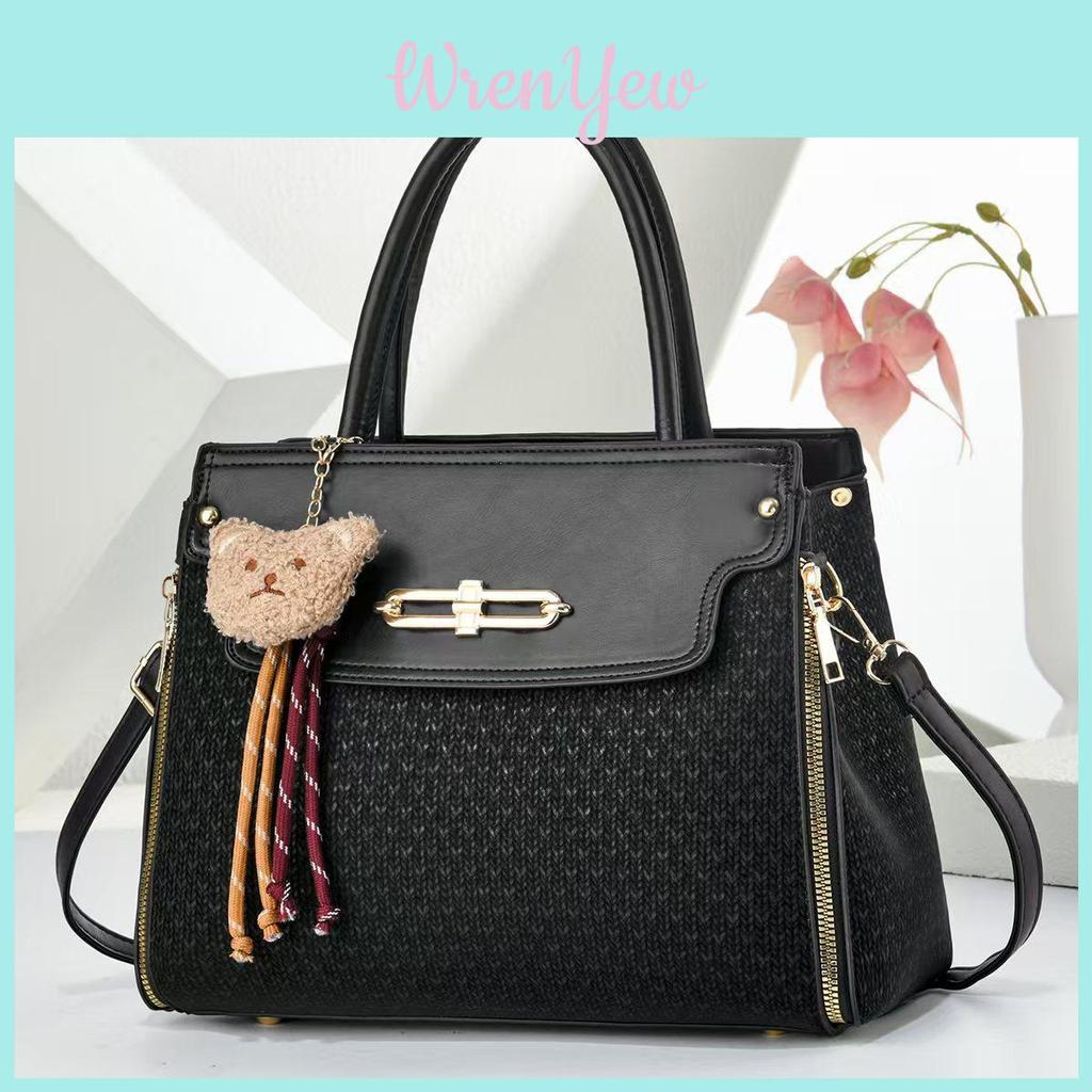 Womens Fashion Shoulder Bag With Details And Mobile Pocket For Casual Outings