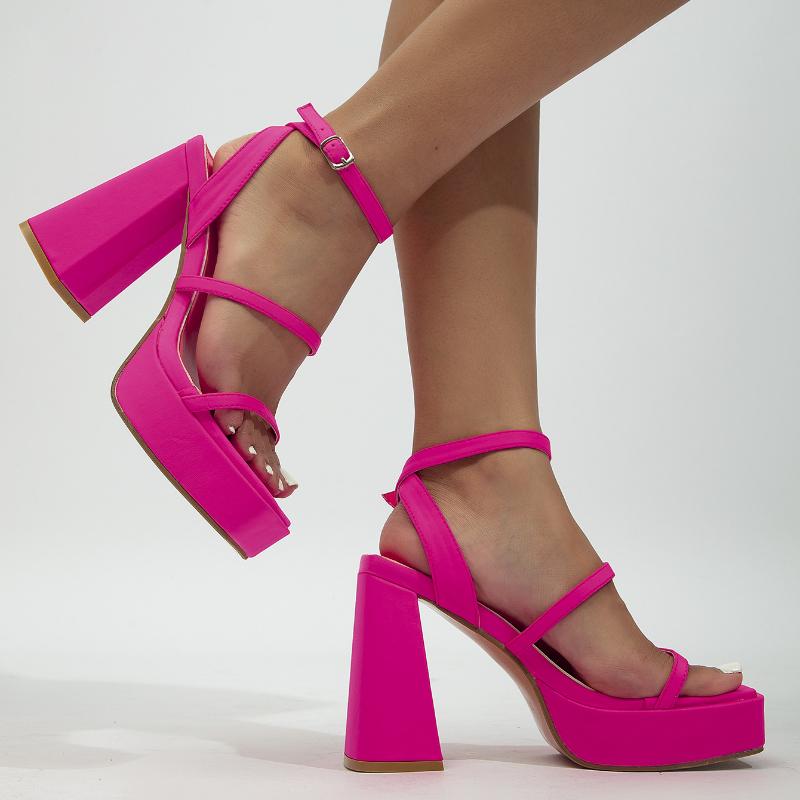 Мода 2024 года, новые женские босоножки, сексуальная обувь, женская обувь на платформе, толстый каблук, туфли One Word, модные летние туфли на толстой подошве, туфли-лодочки