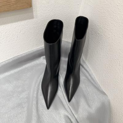 Корейская версия французских остроносых кошек и коротких сапог, женские осенне-зимние новые сапоги 2024 года на низком тонком каблуке в стиле ретро с широким голенищем средней высоты