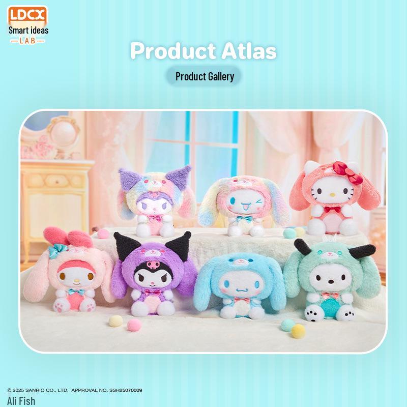 Кулон-брелок в виде плюшевой куклы Sanrio Family Kuromi в закрытой коробке