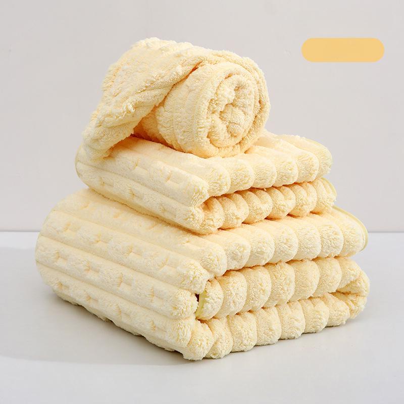 1/4PCS Soft and Absorbent Without Shedding Hair Fiber Bath Towel,Quick Drying Beach Towel with Water Absorption,Coral Fleece Towel