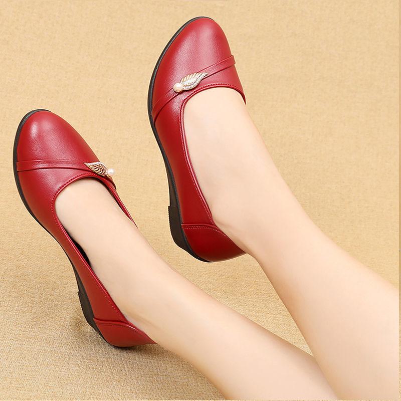 Женская кожаная обувь, элегантная повседневная рабочая обувь без шнуровки из искусственной мягкой кожи с круглым носком и украшением в виде листьев