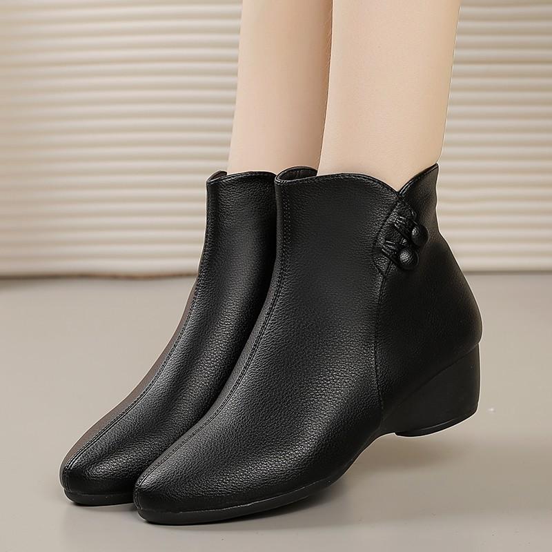 Pointed Retro Button Wedge Fashion Boots New Autumn and Winter Martin Boots Leather Boots Women