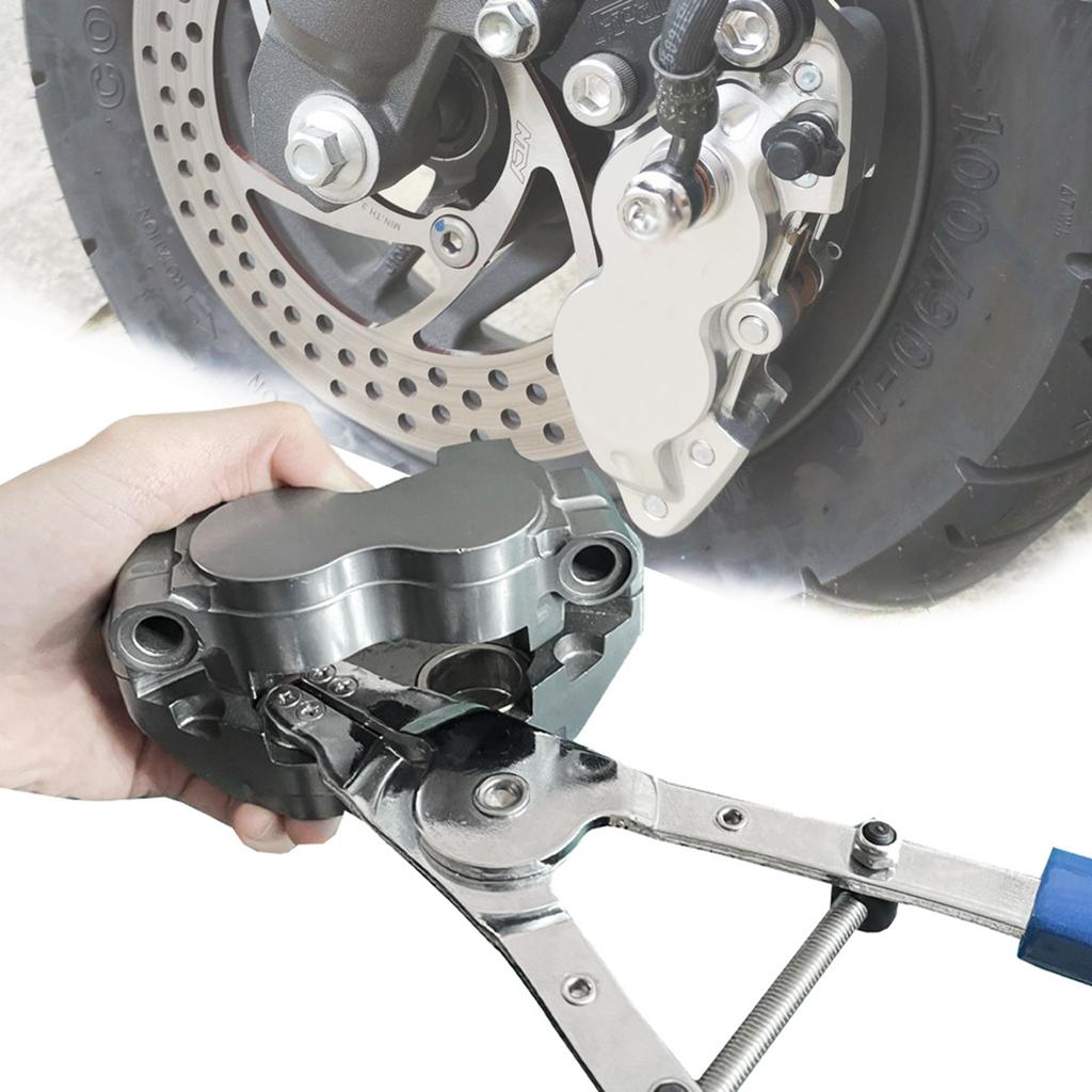 Плоскогубцы для снятия поршня тормоза мотоцикла