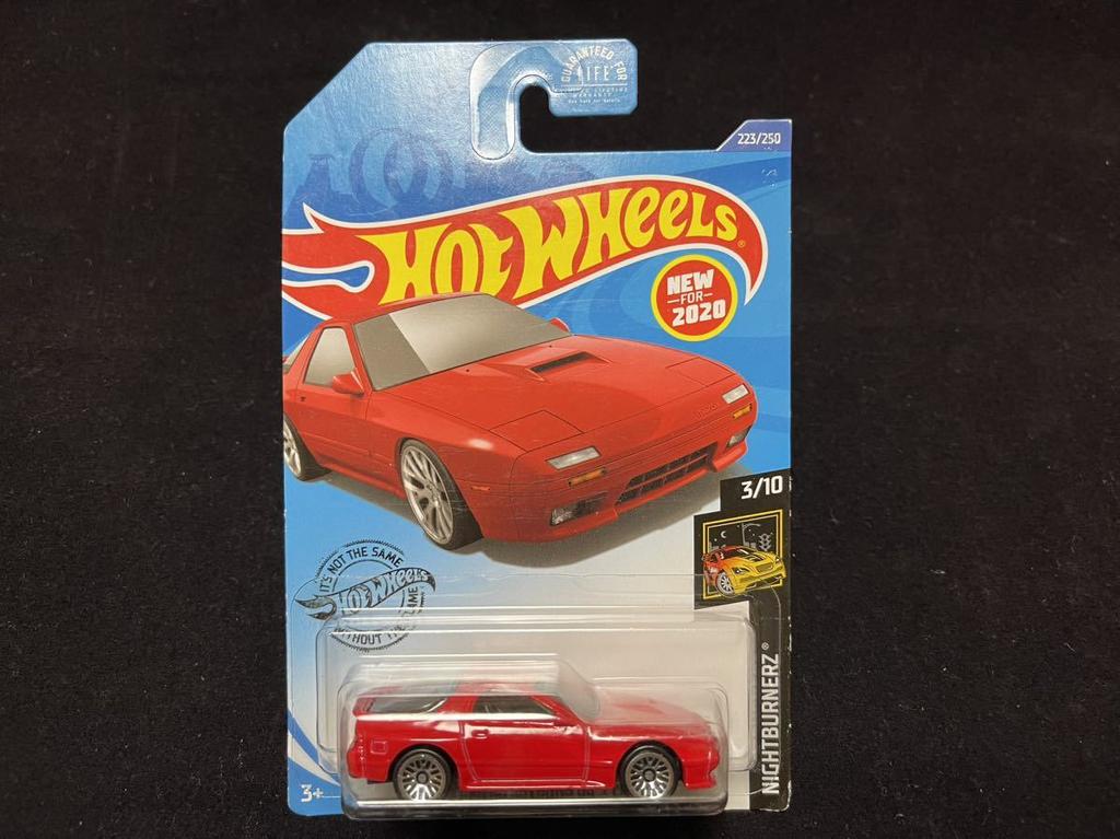 Hot Wheels D12 Mazda Savanna Красный Matchbox Литая машинка Американские товары Гавайские товары Американский автомобиль Луна JDM Mattel Американская карточка RX-7