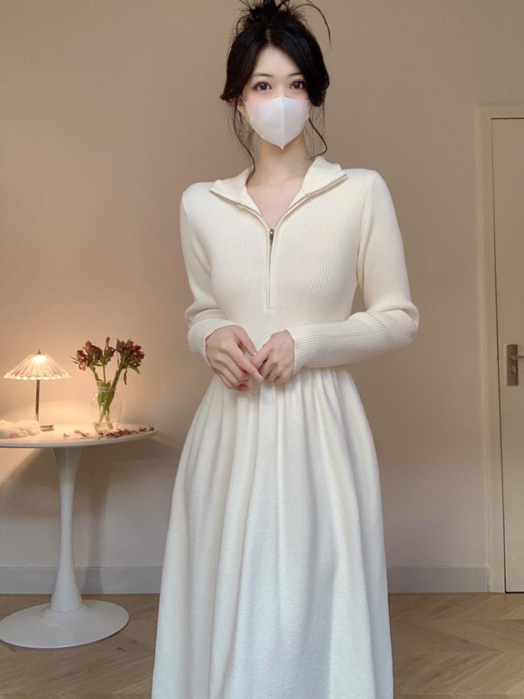 Черное милое облегающее платье с длинными рукавами, трикотажное женское осеннее новое элегантное плиссированное платье в стиле пэчворк с V-образным вырезом, модная одежда Sense, уличная одежда, зима