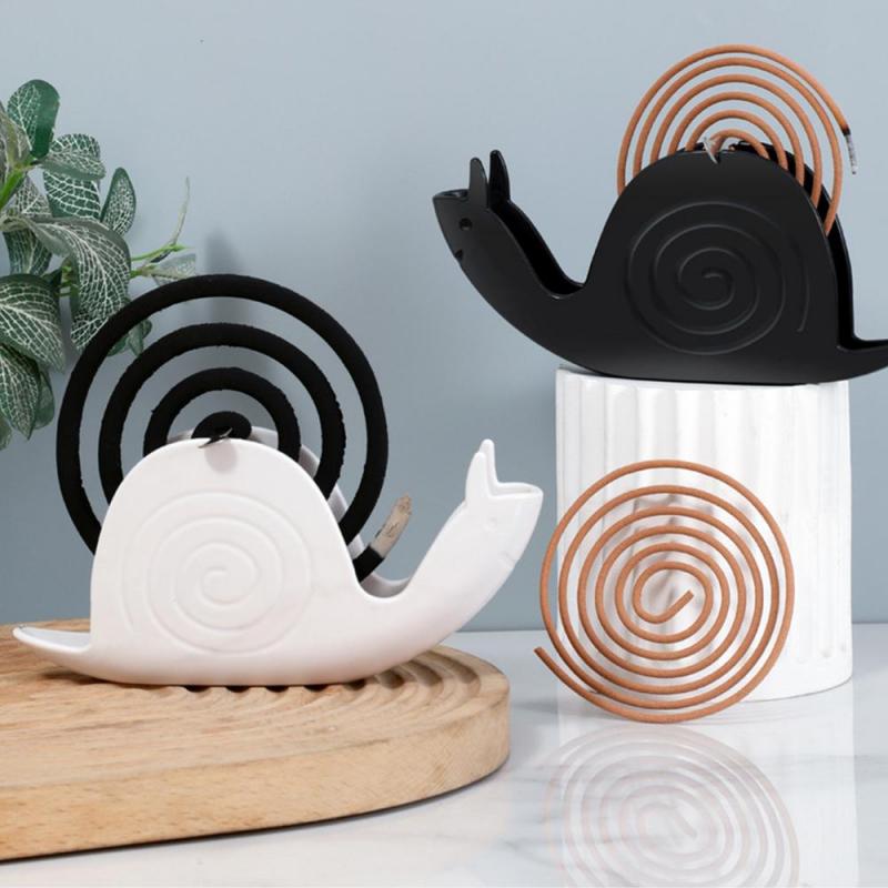 Mosquito Coil Holder Snail Shape Mosquito Repellent Incenses Rack Mosquito Repellent Incense Box Holders Portable for Outdoor