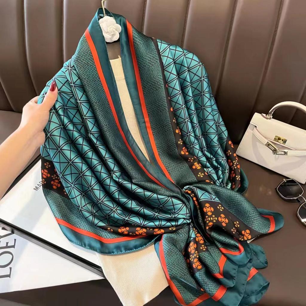 New Spring and Autumn Retro Floral Cranes Temperament Simulation Silk Large Long Scarf Sunscreen Outwear Shawl Female Silk Scarf
