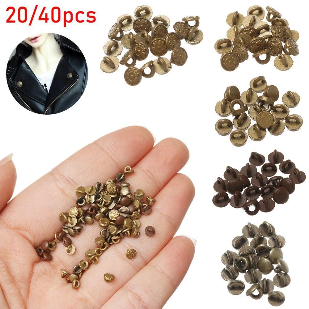 Украшения Dollhoues Миниатюрные мини-пуговицы Металлические пряжки Одежда Швейная пряжка DIY Кукольная одежда